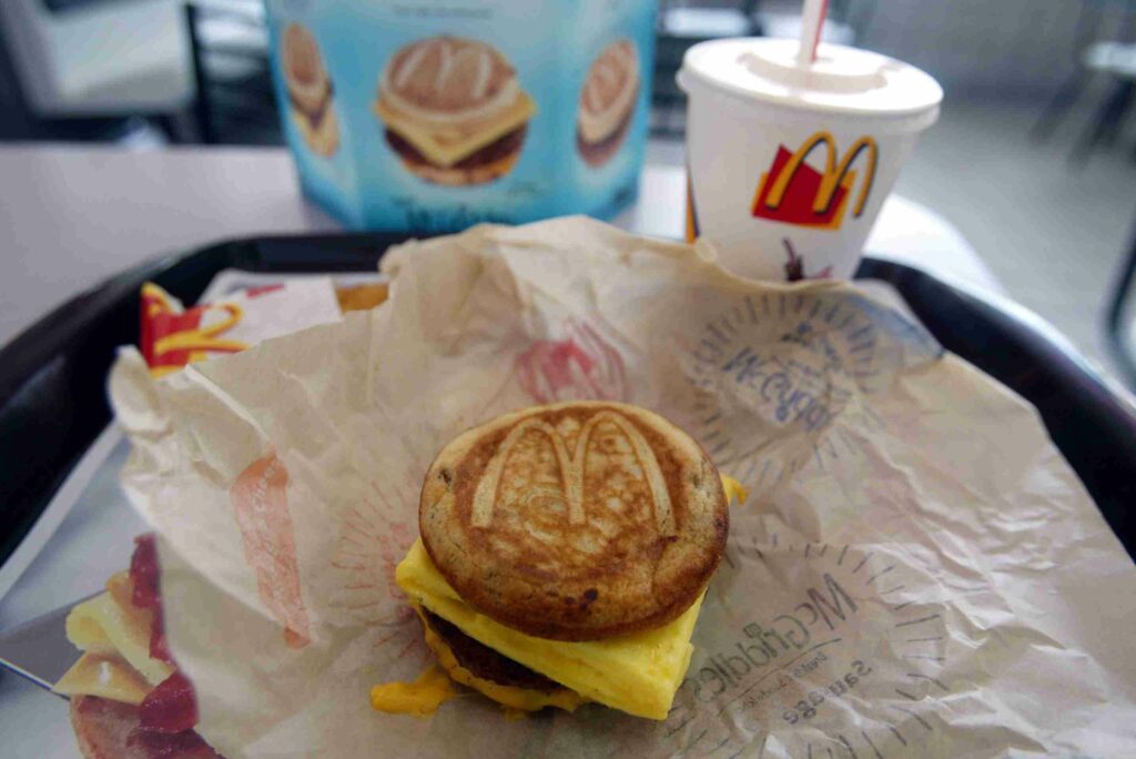 What Time Does McDonald’s Stop Serving Breakfast
